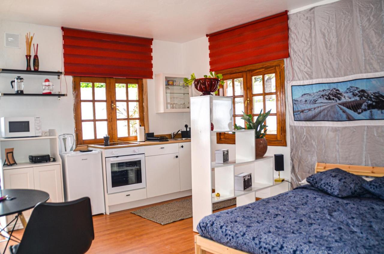 Montana Blanca Casa Rural Ga7Colores Only Adult المظهر الخارجي الصورة